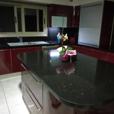 Paphos Holiday 5bed Βίλα *